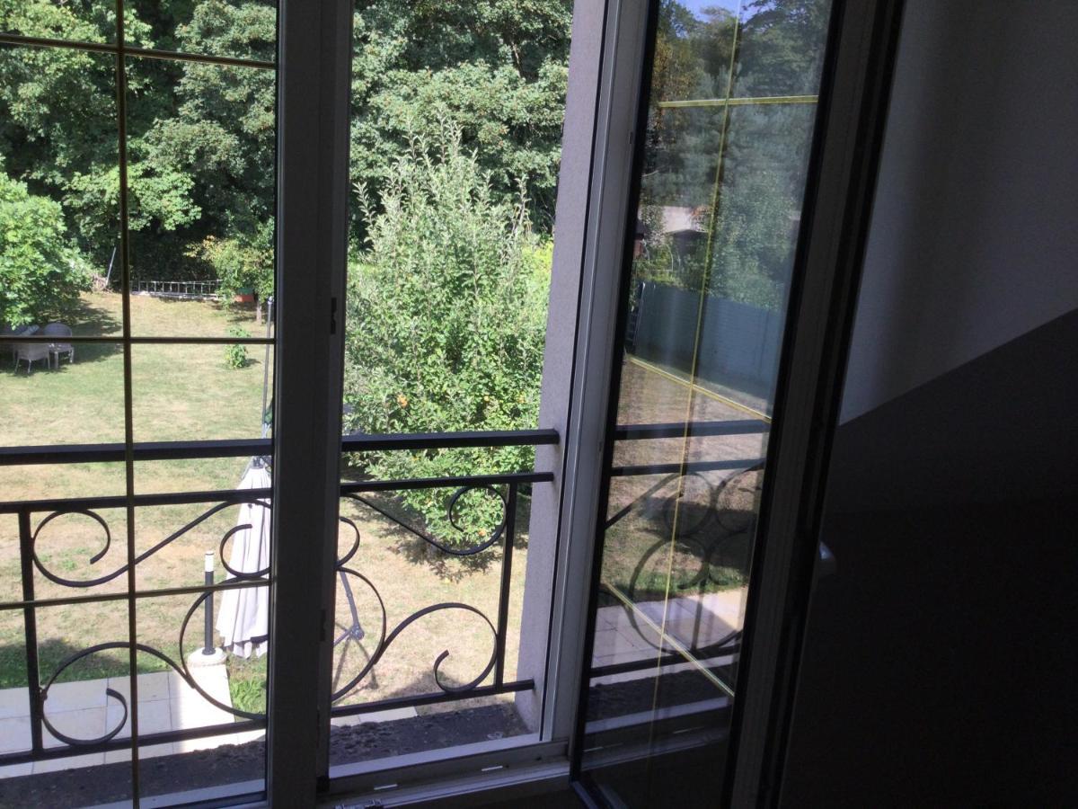 Chambre au calme Domont Extérieur photo